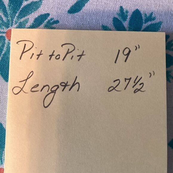 French Connection embroidered headphones black T-shirt, size large, guc - Picture 9 of 9